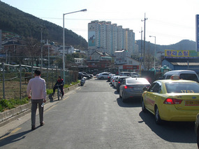 Approach from Bus Terminal
