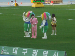 Sarbi and Pink MC