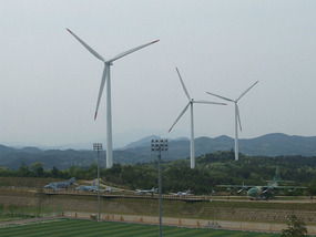 Windtowers and Army Planes