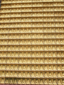 Rows of Smaller Buddhas
