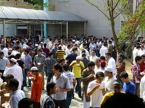 Crowds Mingle