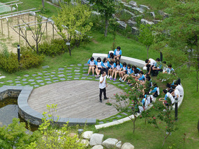 Students in Circle