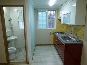 Kitchen on Moving Day