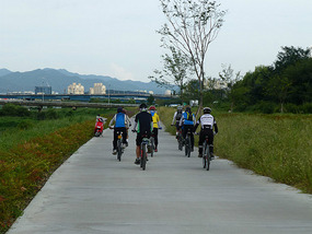 Heading Eastbound to Sincheon