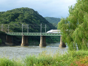 KTX Crosses Bridge
