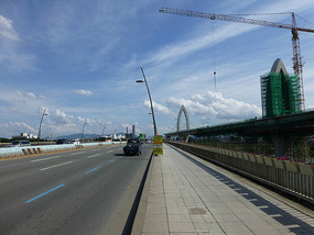 Starting at the Paldal Bridge