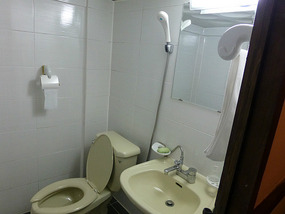 Modern Bathroom