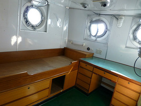 Captains Cabin