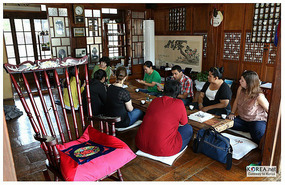 Jeonju Hanok Tea Drinking