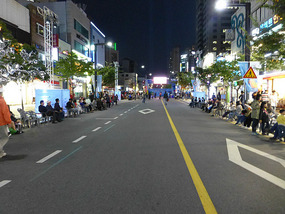 Waiting for the Parade