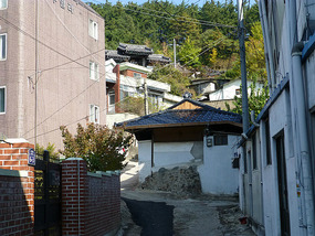 Pathway In