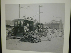 Tram by Seoul Station