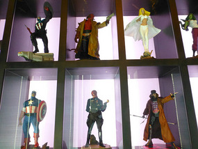 Hellboy, Captain America, X-Men