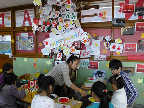 Maple Tree Painting Station