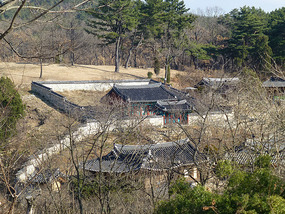 Perimeter Walls