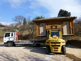 Raising onto Flatbed Truck