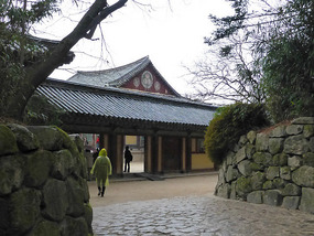 Side Entrance