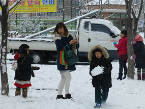 Children in Snow