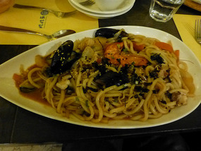 Seafood Fried Udon