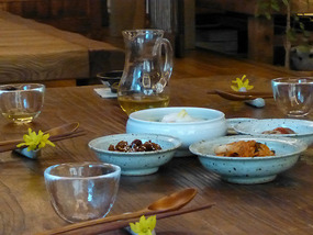 Tea and Side Dishes