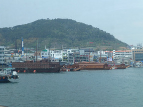 Four Turtle Ships