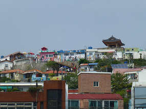 Hilltop Painting Village