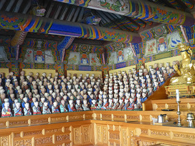 Span of Tiny Buddha Halls
