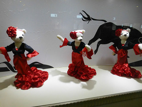 Spanish Flomenco Dancers