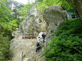 Pathway to Buddha Carving
