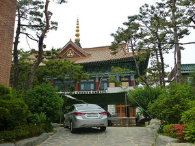 Entrance Path