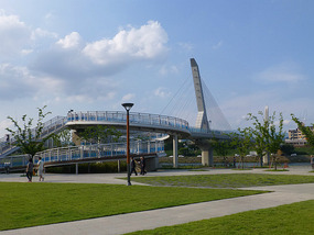 Circular Bike Ramp onto New Footbridge