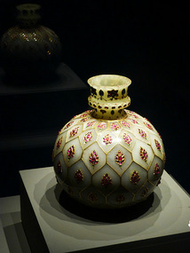 Round Base Vase