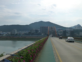 Back at Danyang Bridge