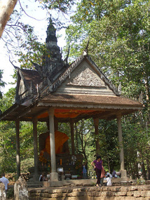 Outdoor Large Buddha Shrine
