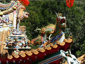 Roof Dragon
