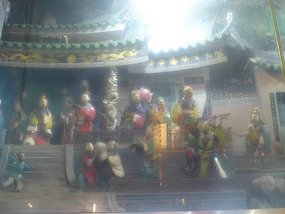 Dioramas in Glass