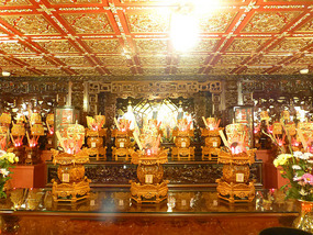 Gold Chamber