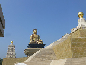 Buddha and Pyramid