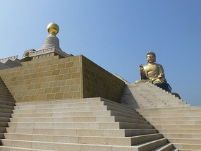 Buddha and Pyramid