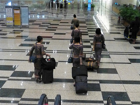Singapore Airlines Uniforms