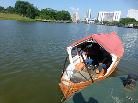 Boat Arrives
