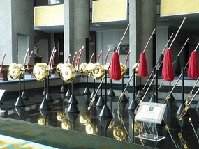 Parade Spears