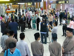 TV Crew Welcomes Arrival Group