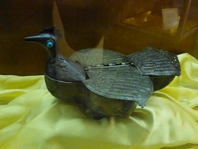 Peacock Shaped Holder