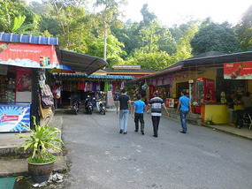 Entrance to Water Falls