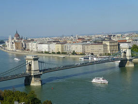 Chain Bridge