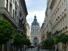 Approach to Basilica