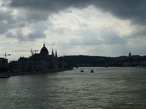 View of Parliament and Chain Bridge