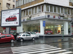 Fiat Dealership