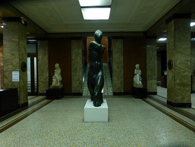 Entrance Statues